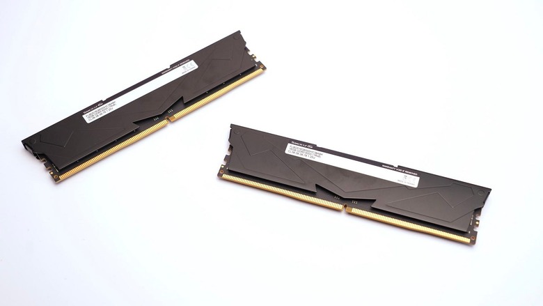 點我看大圖 主打的就是便宜有好貨?T-Force Vulcan DDR5–6000 32GB 2x16GB CL38 黑