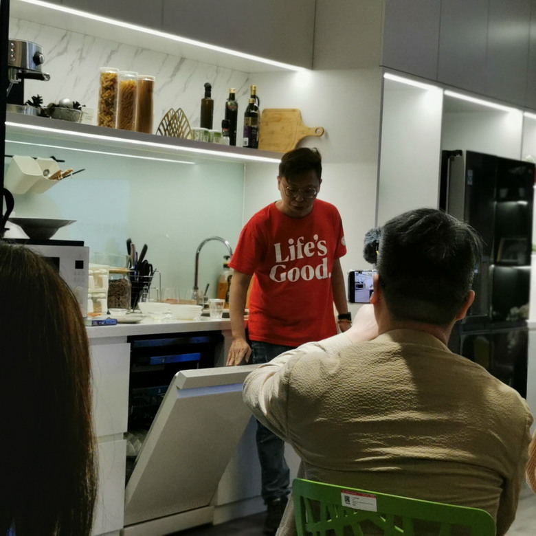 LG廚房美型智慧家電 - 不只是美型，還有滿滿創意加上智慧功能。