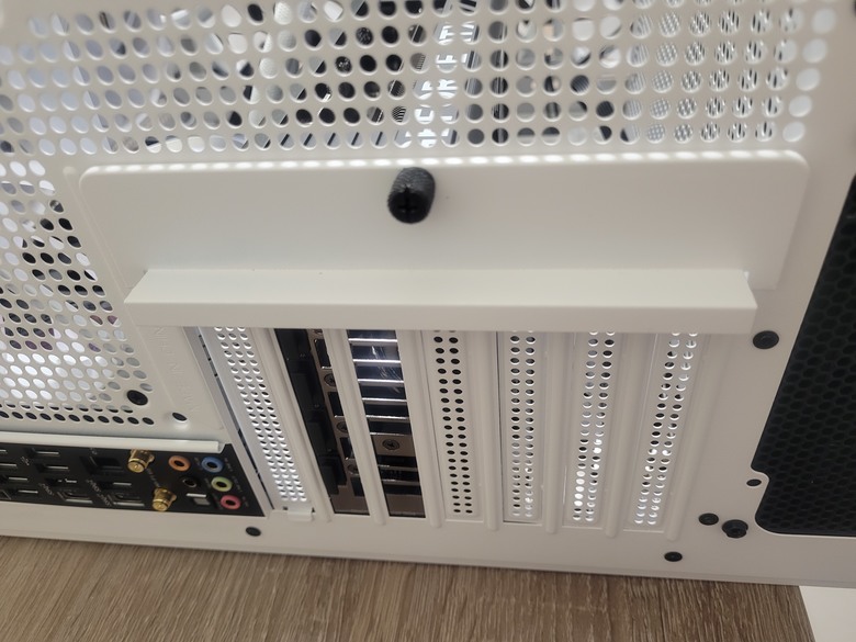 darkFlash大飛 DRX70 Mesh 與 DN冰旋峰240 的組合開箱