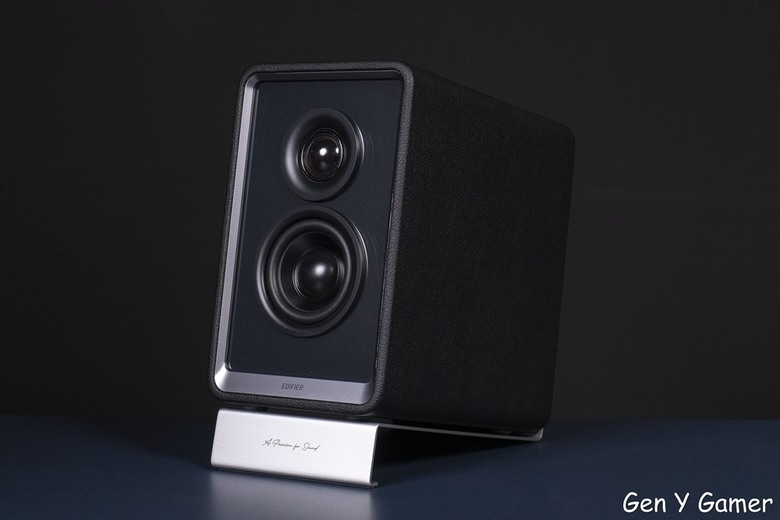 點我看大圖 無限鏡、荔枝皮、65W 快充!萬元桌上音響 EDIFIER QR65 2.0