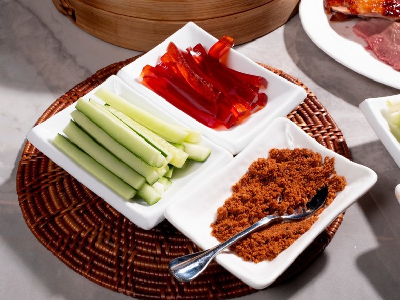 台南必吃粵式台菜！京式櫻桃鴨、脆皮炸子雞驚艷上桌！