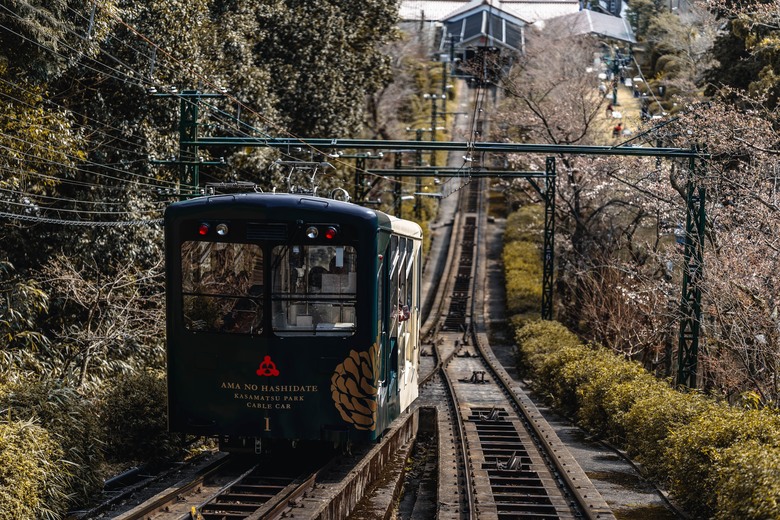 A73依根舟屋