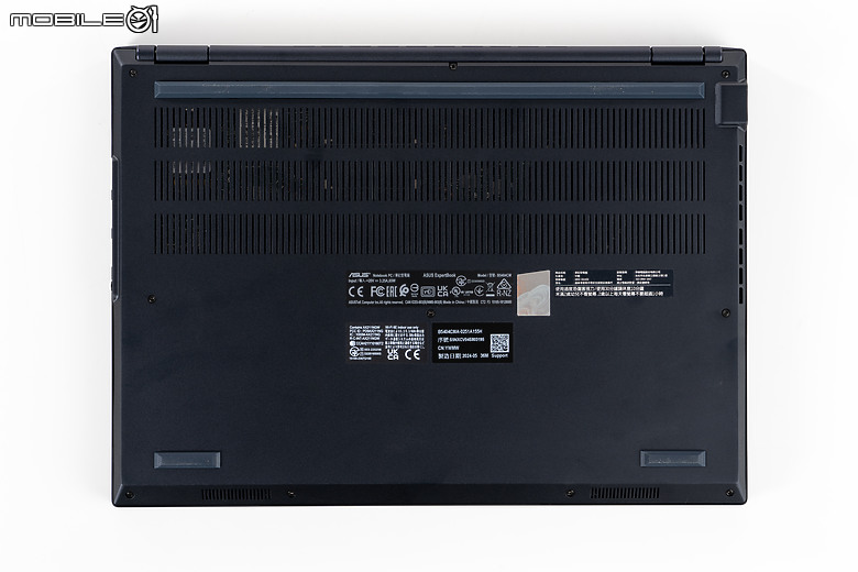 ASUS ExpertBook B5 (B5404) 測試報告｜AI 加持的全方位商務能手！