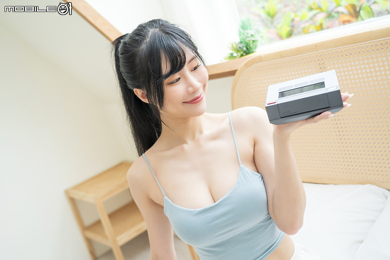 AYANEO Retro Mini PC AM02 體驗|復刻經典、翻玩創新的迷你 PC!