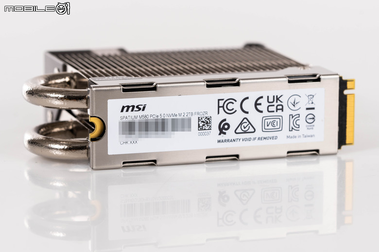 微星 SPATIUM M580 FROZR PCIe 5.0 固態硬碟實測 以大型散熱設計打造更快傳輸效能
