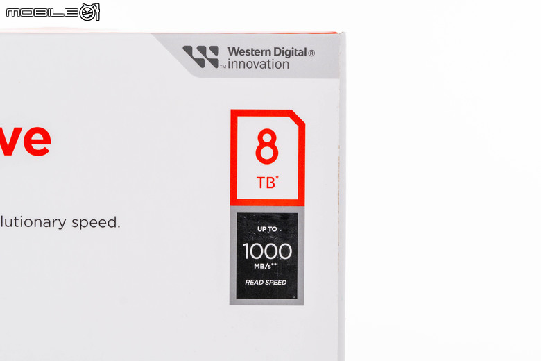 WD SanDisk Desk Drive 外接式 SSD 開箱實測 小巧身形卻具有 8 TB 大容量配置!