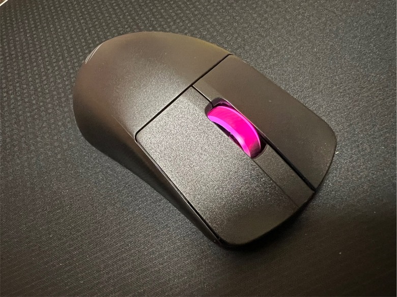 ［輕開箱］ROG Harpe Ace Aim Lab 聯名電競鼠
