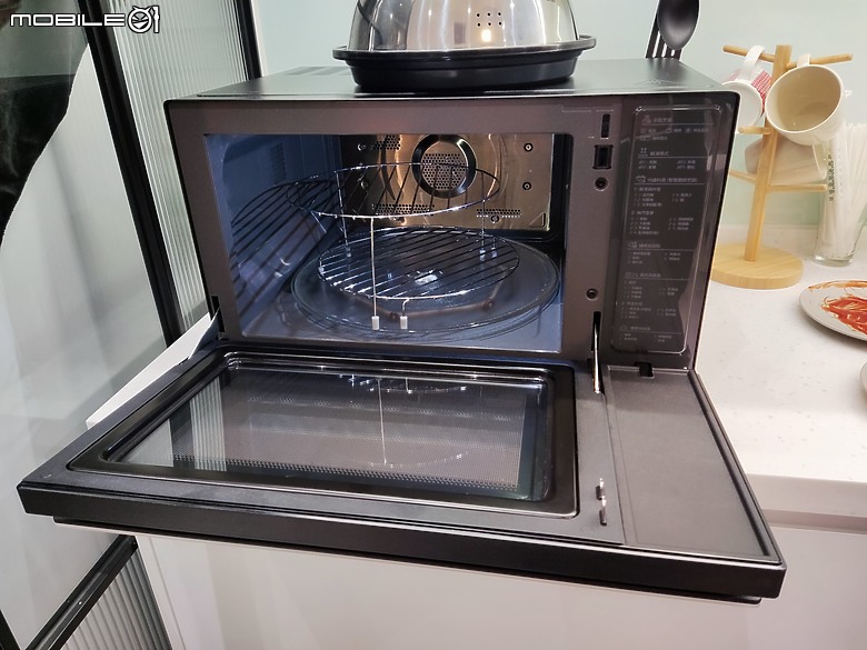 【體驗會實況】LG 廚房三本柱，敲敲冰箱、微波烘烤、輕鬆洗淨，蒸正實現料理自由，一手好菜即刻上桌，家中就是饗食天堂！