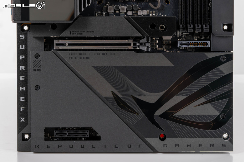ROG BTF 背插主機板／顯示卡／機殼組合實裝體驗 打造頂級視覺效果的不二之選