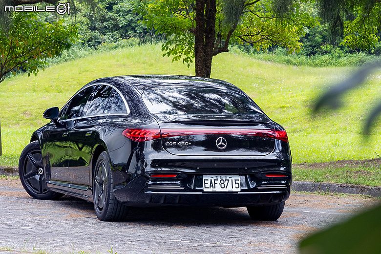 Mercedes-Benz EQS 450+ 試駕&電耗測試|AMG Line內外套件加持,變得更帥更體面!