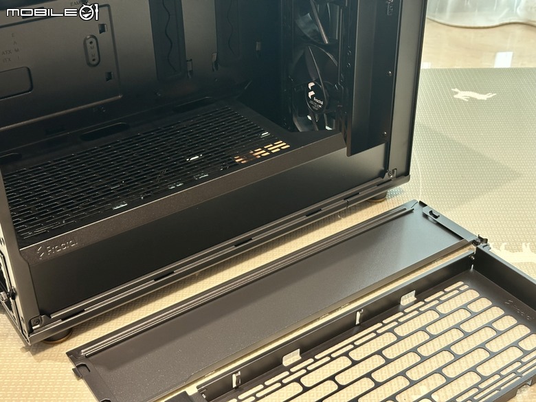 不只是放大!Fractal Design North XL 機殼