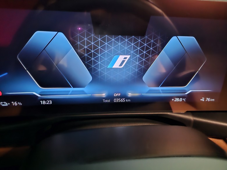 BMW i4 e40 清境露營不充電挑戰