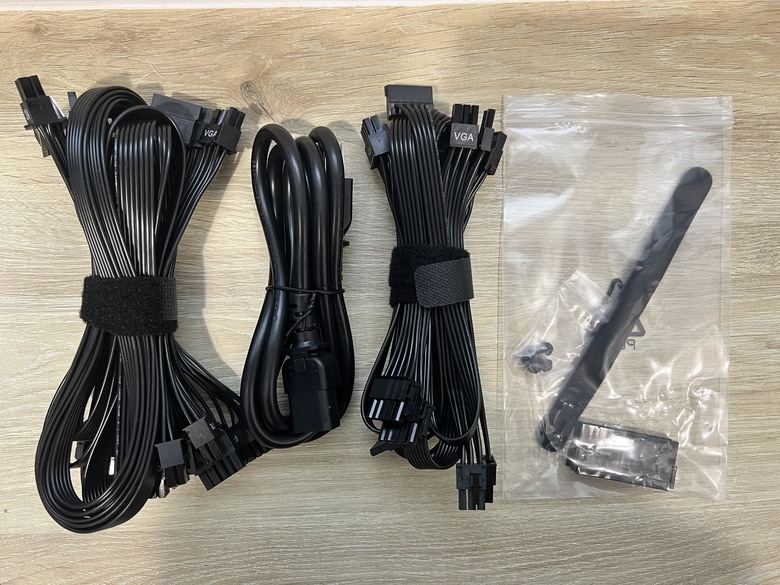 FSP VITA GM 650W 新系列新登場 開箱