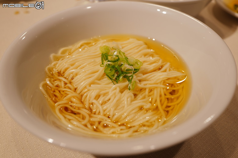 點我看大圖 是的,我終於吃到傳說中的喜相逢麵館