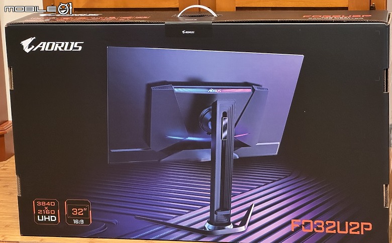 分享 DP2.1 UHBR20 戰未來 QD-OLED 技嘉 AORUS FO32U2P 開箱