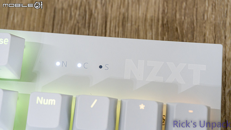 【開箱】NZXT邁向競技之路 | NZXT LIFT 2 ERGO WHITE & NZXT FUNCTION 2 WHITE