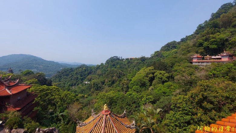 壯觀大岩壁，輕鬆健行獅山古道 獅頭山