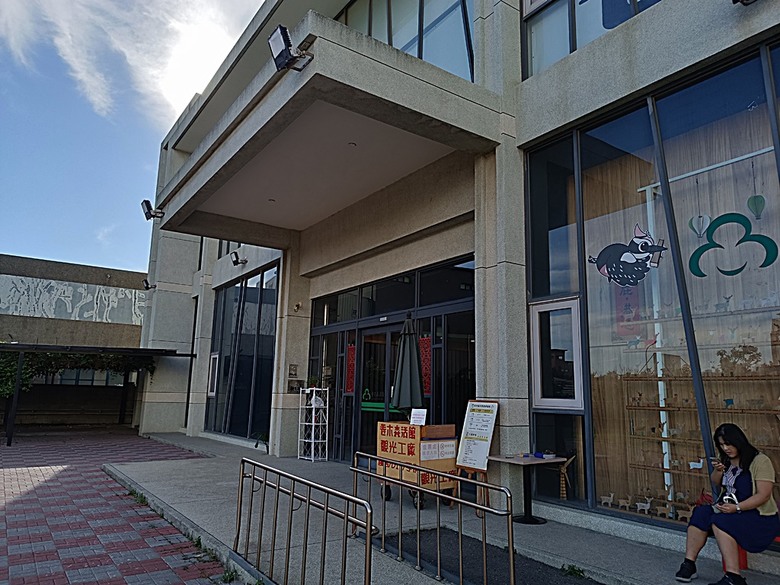 玻璃媽祖廟-台灣護聖宮、臺灣玻璃館、白蘭氏健康博物館、緞帶王觀光工廠、卷木生活館,外掛大埔鐵板燒 — 「2024鹿港慶端陽」活動之三 — 彰濱工業區觀光工廠群