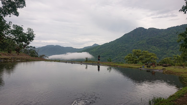 單人機車露營 🏍夏季輕量化露營 一個背包那瑪夏山上半野營