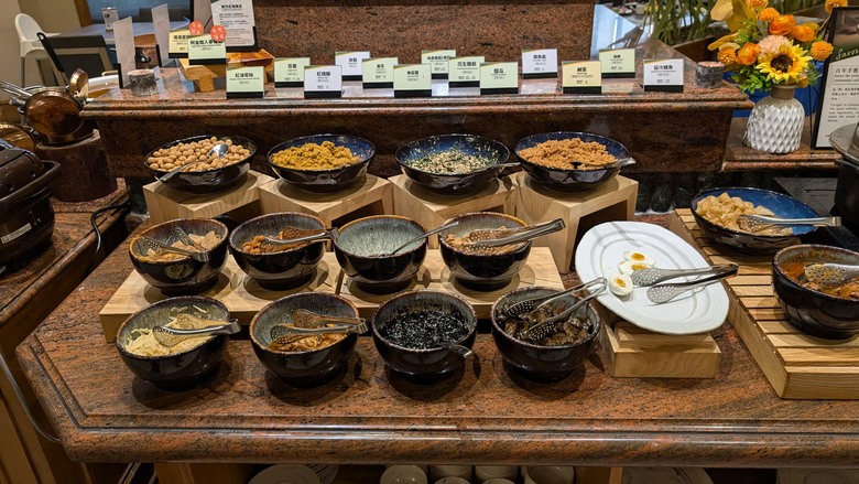 我們家的兩天一夜小旅行 - 再訪新竹煙波湖濱館 / 或者工藝櫥窗 / 城隍廟周邊小吃之旅