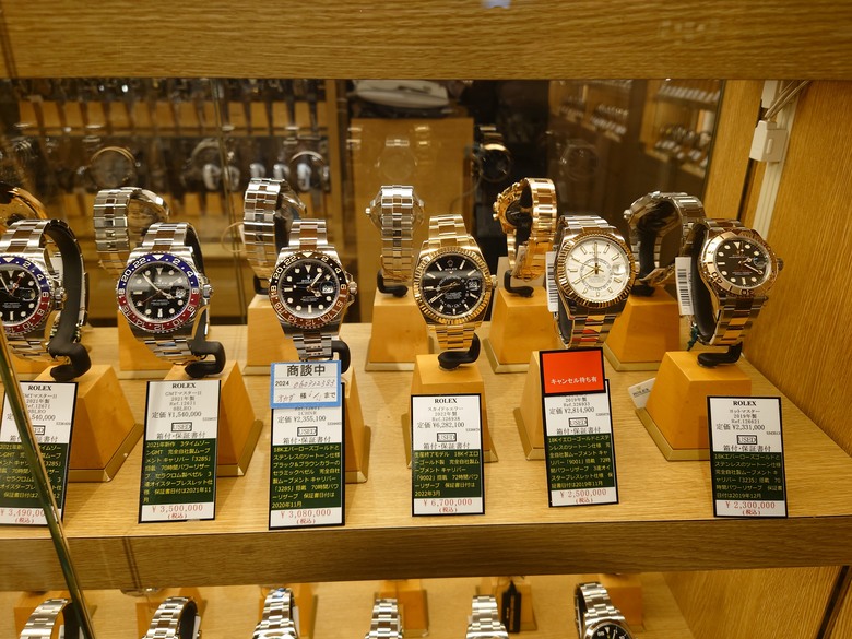 點我看大圖 一日快閃中野買表記-Navitimer Ref. 806 1959 開箱與2024 ROLEX價格與IWC 骨董錶分享