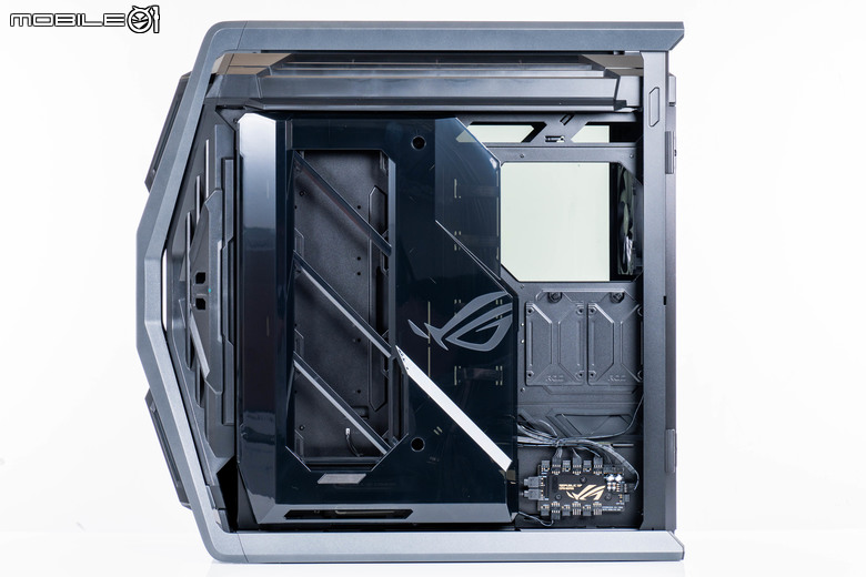 ROG BTF 背插主機板／顯示卡／機殼組合實裝體驗 打造頂級視覺效果的不二之選