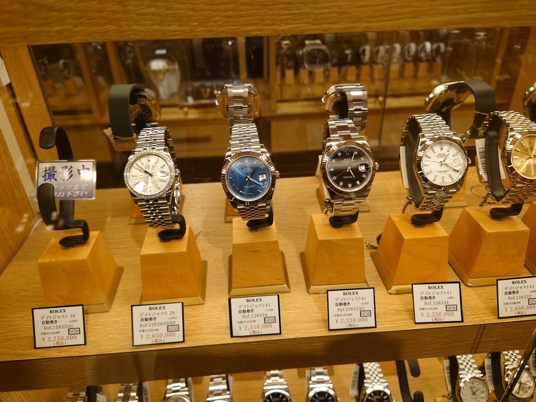 點我看大圖 一日快閃中野買表記-Navitimer Ref. 806 1959 開箱與2024 ROLEX價格與IWC 骨董錶分享