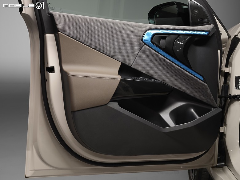 【海外新訊】BMW 大改款 X3 搶先亮相,第四季將先於歐洲、美國市場上市!