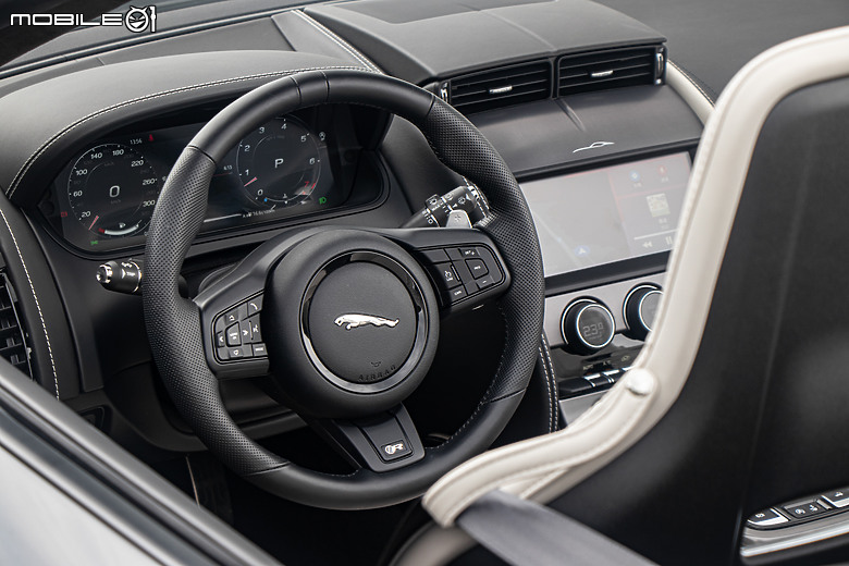 八缸配上空就是真理!Mercedes-AMG SL 55 x Lexus LC 500 Convertible x Jaguar F-Type R75 Convertible