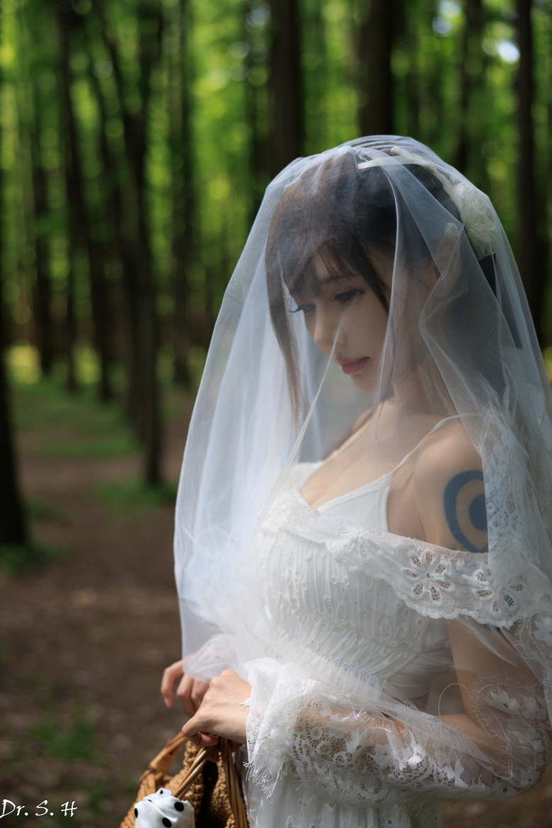 點我看大圖 婚攝? 昏攝.... (沒有新郎) 美女找我合照,....我害羞