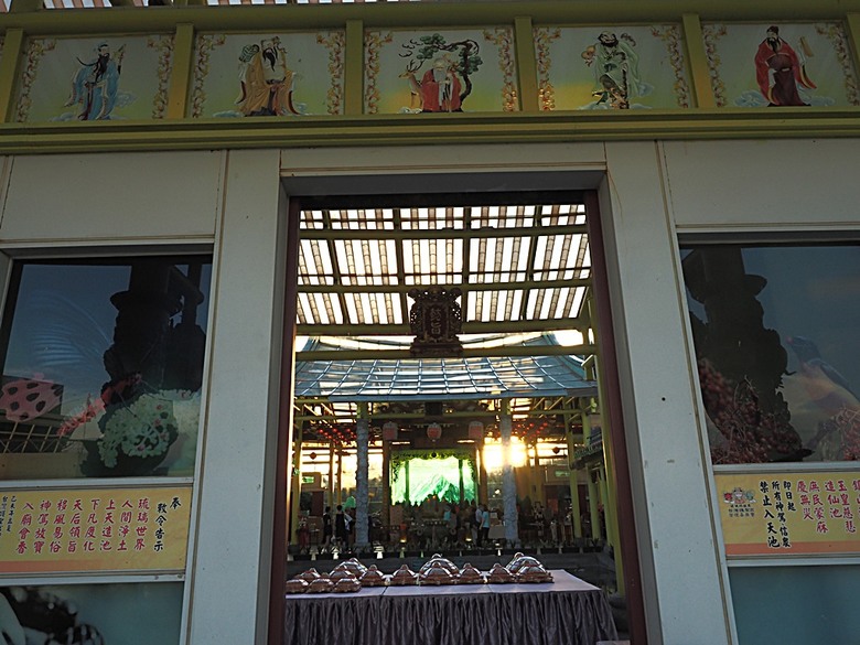 玻璃媽祖廟-台灣護聖宮、臺灣玻璃館、白蘭氏健康博物館、緞帶王觀光工廠、卷木生活館,外掛大埔鐵板燒 — 「2024鹿港慶端陽」活動之三 — 彰濱工業區觀光工廠群