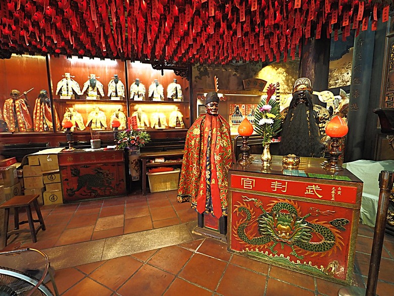 鹿港老街(隘門、友鹿軒、意和行、半邊井)、天后宮、新祖宮(勅建天后宮)、城隍廟、永安宮、三山國王廟、南靖宮，還有兌換贈品的彰化縣旅遊服務中心 — 「2024鹿港慶端陽」活動之四 — 鹿港老街與市街北段廟宇群