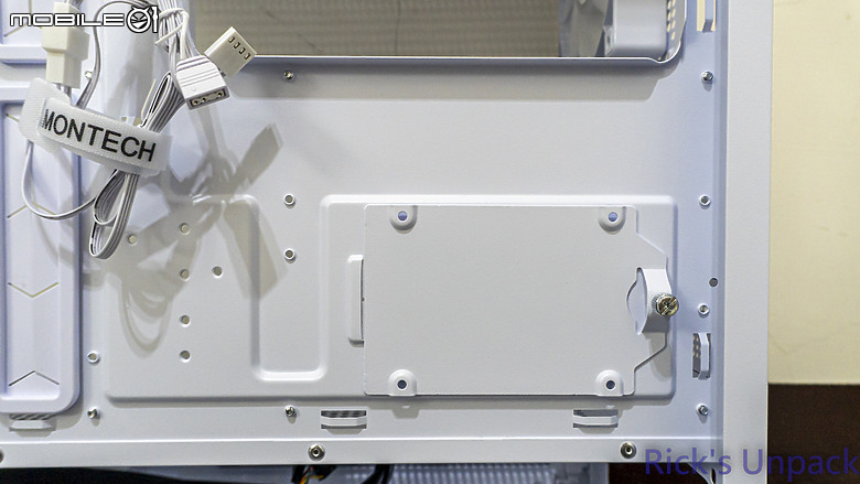 【開箱】木紋親民中塔海景殼 | MONTECH XR WHITE