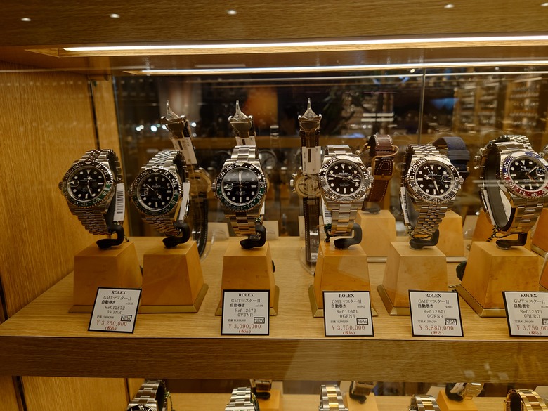點我看大圖 一日快閃中野買表記-Navitimer Ref. 806 1959 開箱與2024 ROLEX價格與IWC 骨董錶分享