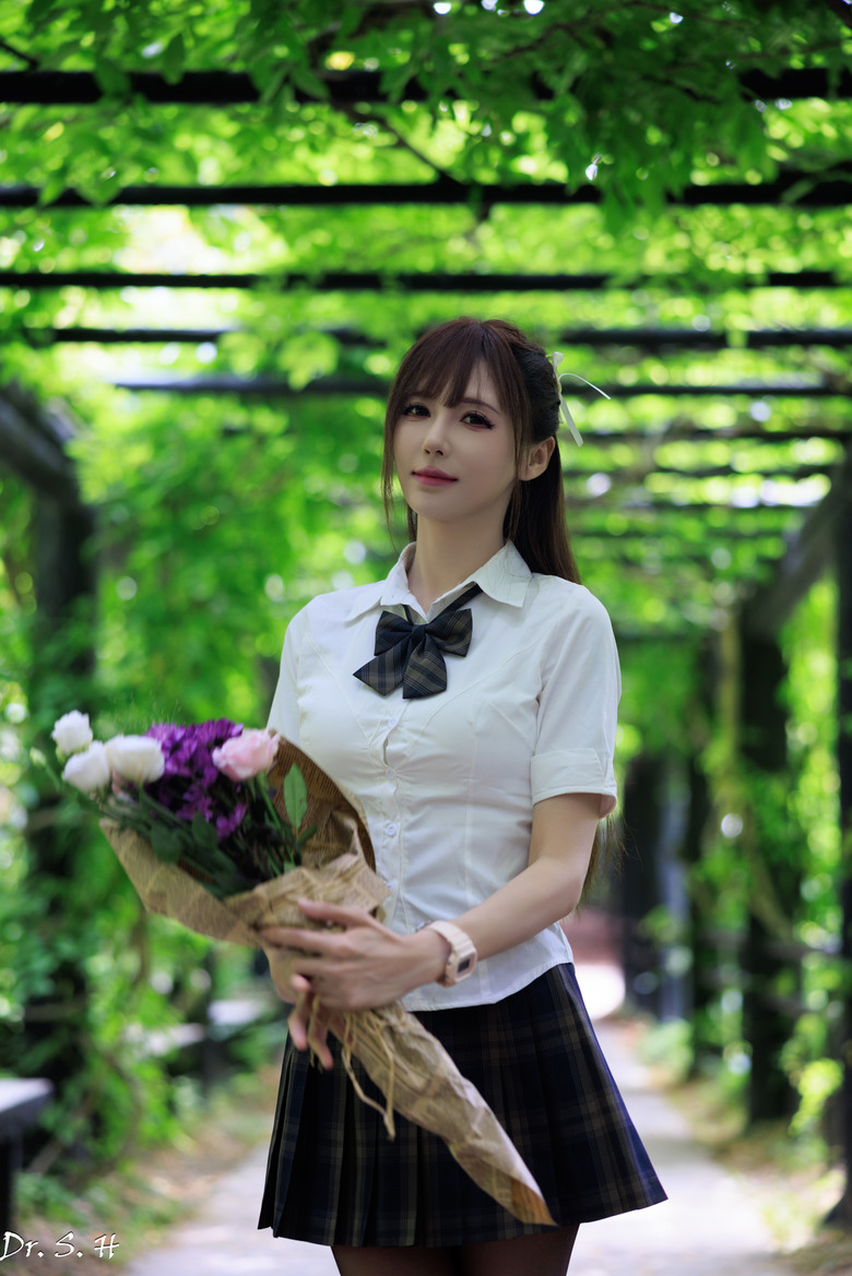 點我看大圖 婚攝? 昏攝.... (沒有新郎) 美女找我合照,....我害羞