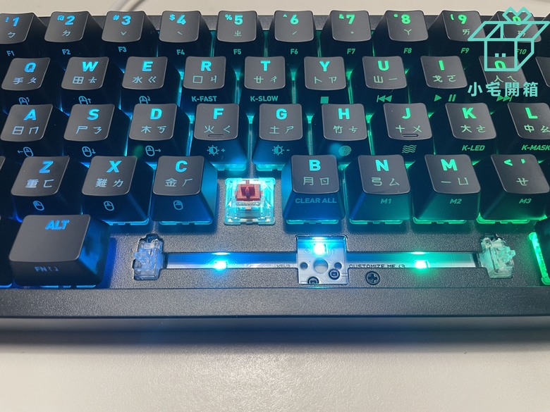 【小宅開箱】德國原廠Cherry XTRFY K5V2 65_機械鍵盤開箱，新軸體的魅力無法擋！