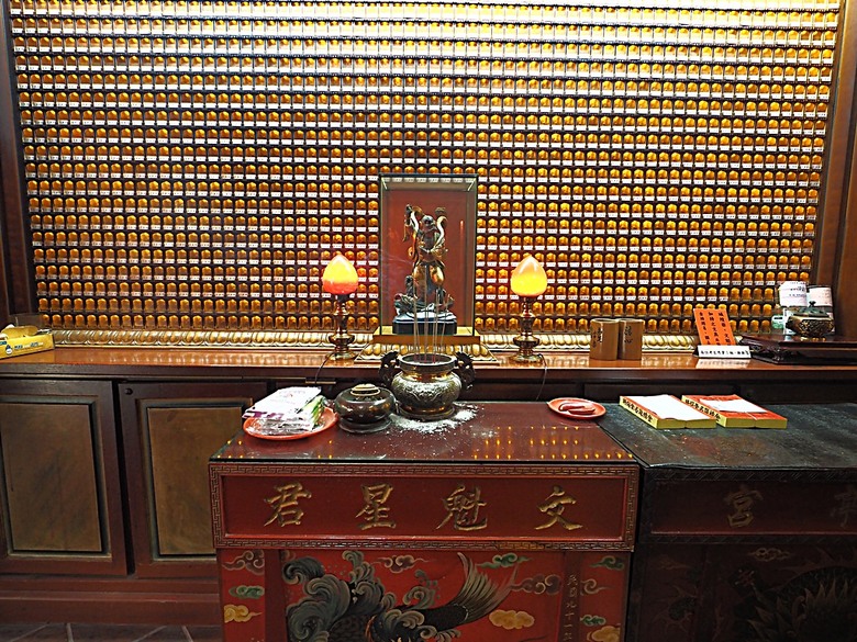 鹿港老街(隘門、友鹿軒、意和行、半邊井)、天后宮、新祖宮(勅建天后宮)、城隍廟、永安宮、三山國王廟、南靖宮，還有兌換贈品的彰化縣旅遊服務中心 — 「2024鹿港慶端陽」活動之四 — 鹿港老街與市街北段廟宇群