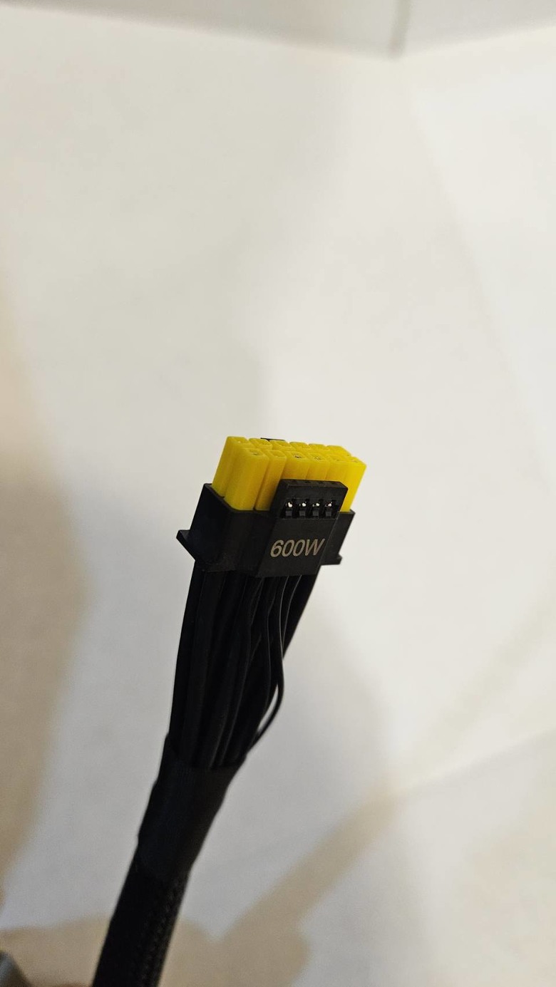 MSI MAG A850GL PCIE5 微開箱 + 促銷(人龍8)分享