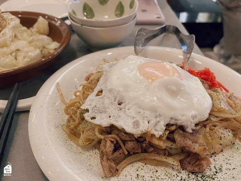 高雄苓雅｜手刀鉄板バルTEPPAN BAR SHUTOU＿日式廣島燒與居酒屋