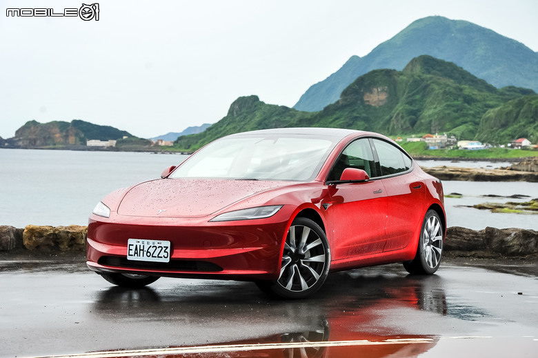 Tesla Model 3 煥新版試駕|雖然介面更簡化但仍是高性價比的一時之選!