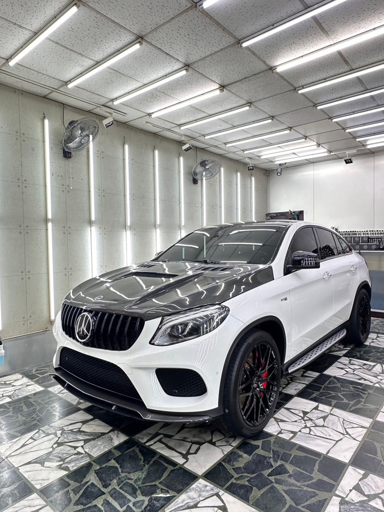 GLE53 Coupe改色+3M雙隔熱紙 前擋極透+車身極黑
