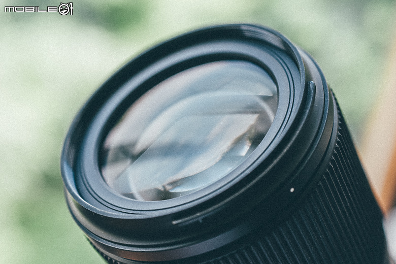 Tamron 50-300mm f/4.5-6.3 Di III VC VXD(A069)評測報告|戶外取景更便利、近攝能力同步升級!