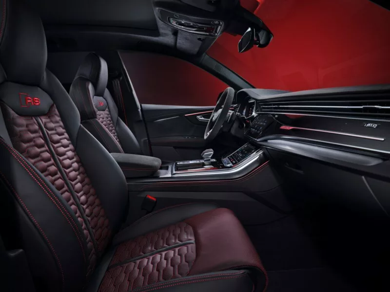 紐柏林最速SUV誕生！Audi RS Q8/Q8 Performance強勢登場