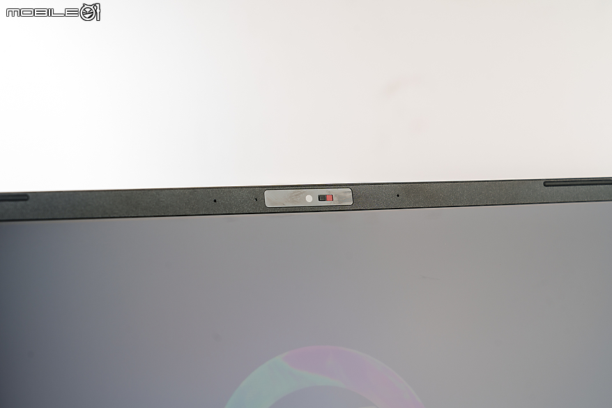 MSI Pulse 17 AI C1V 測試報告｜內在比外在更吸睛的中高階效能筆電