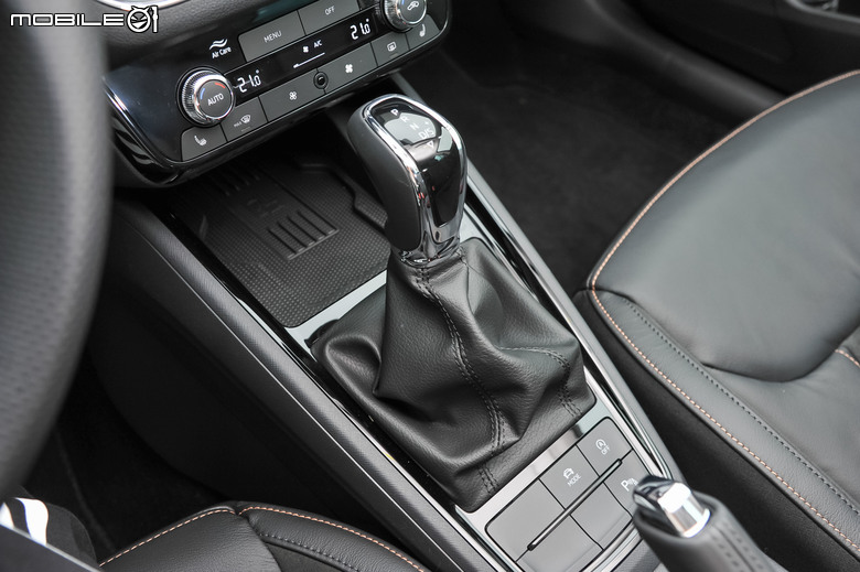 Skoda Kamiq 1.5 TSI 小改款試駕|各項表現均衡、一切都恰到好處的跨界休旅!