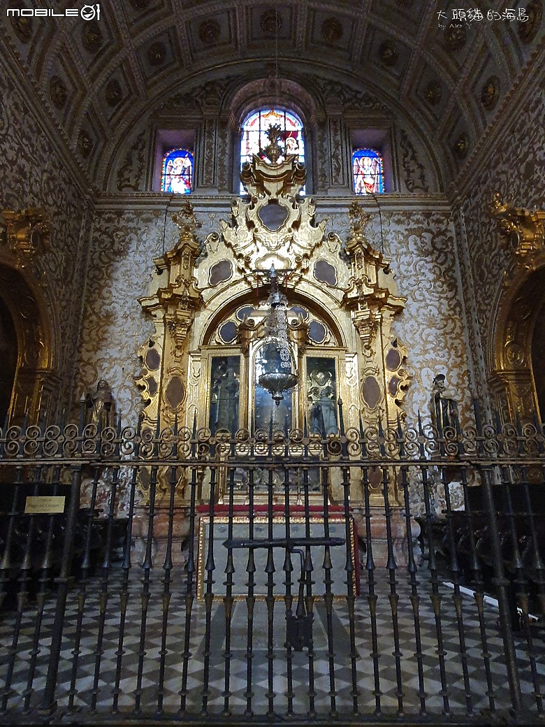 [大頭貓的海島] 格拉納達--格拉納達大教堂 阿拉伯街 (Spain: Granada Cathedral and Calle Calderería)