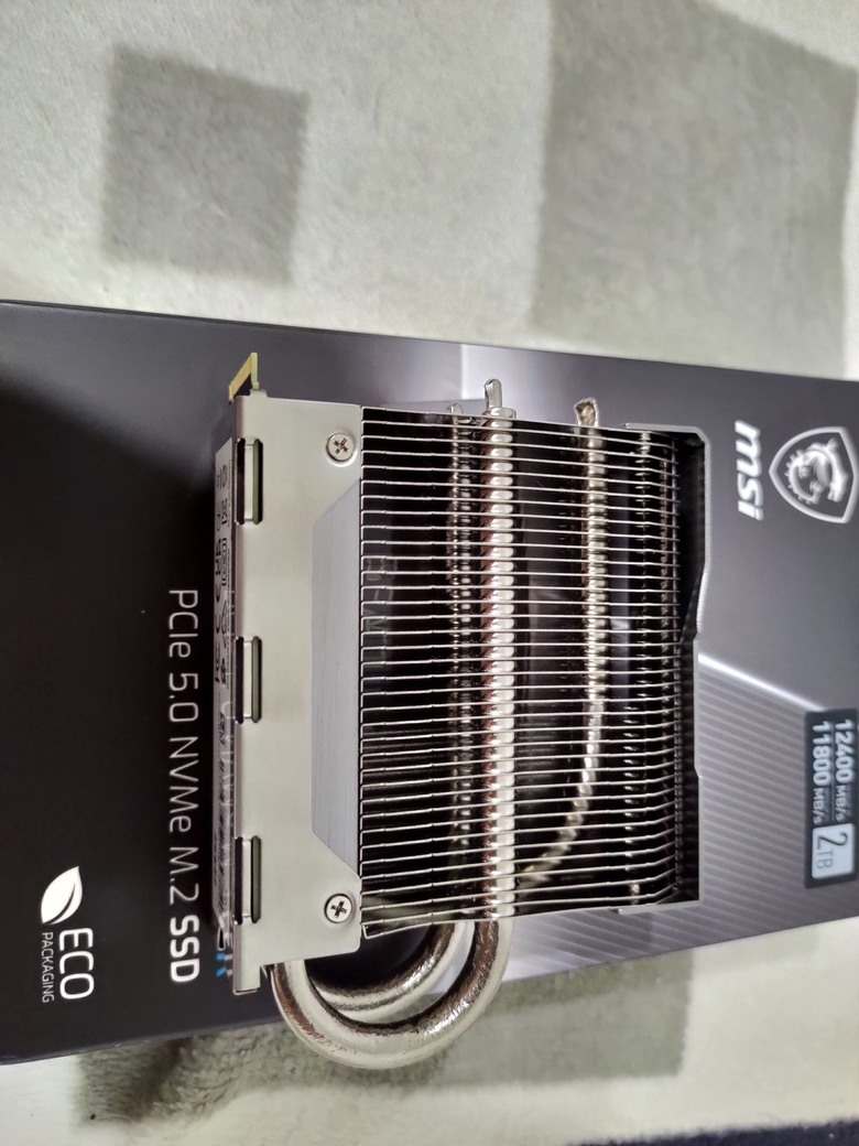點我看大圖 msi SPATIUM M570 PRO FROZR Gen5也能有涼爽體驗