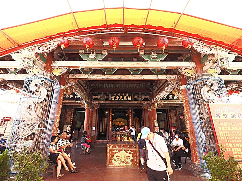 鹿港老街(隘門、友鹿軒、意和行、半邊井)、天后宮、新祖宮(勅建天后宮)、城隍廟、永安宮、三山國王廟、南靖宮，還有兌換贈品的彰化縣旅遊服務中心 — 「2024鹿港慶端陽」活動之四 — 鹿港老街與市街北段廟宇群