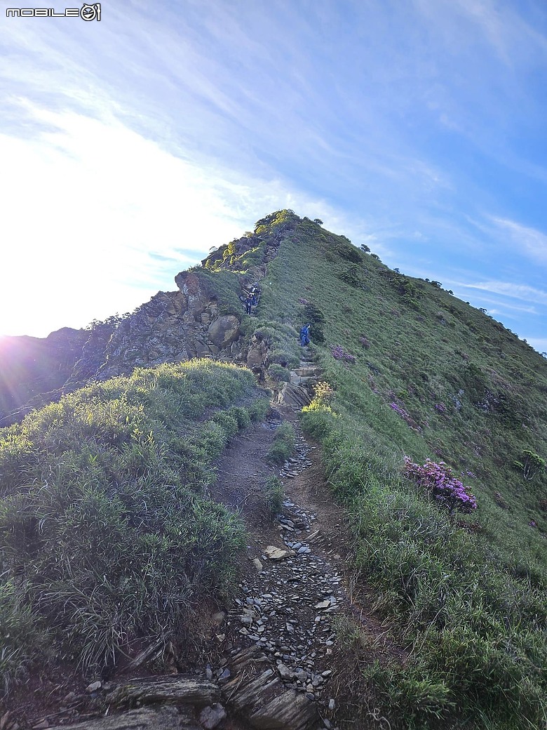 點我看大圖 合歡西北峰!日出美景值得一訪~