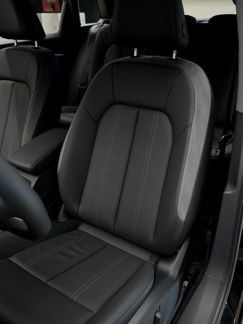 Audi Q4 e-tron 45 advanced 進化版 實車照片分享